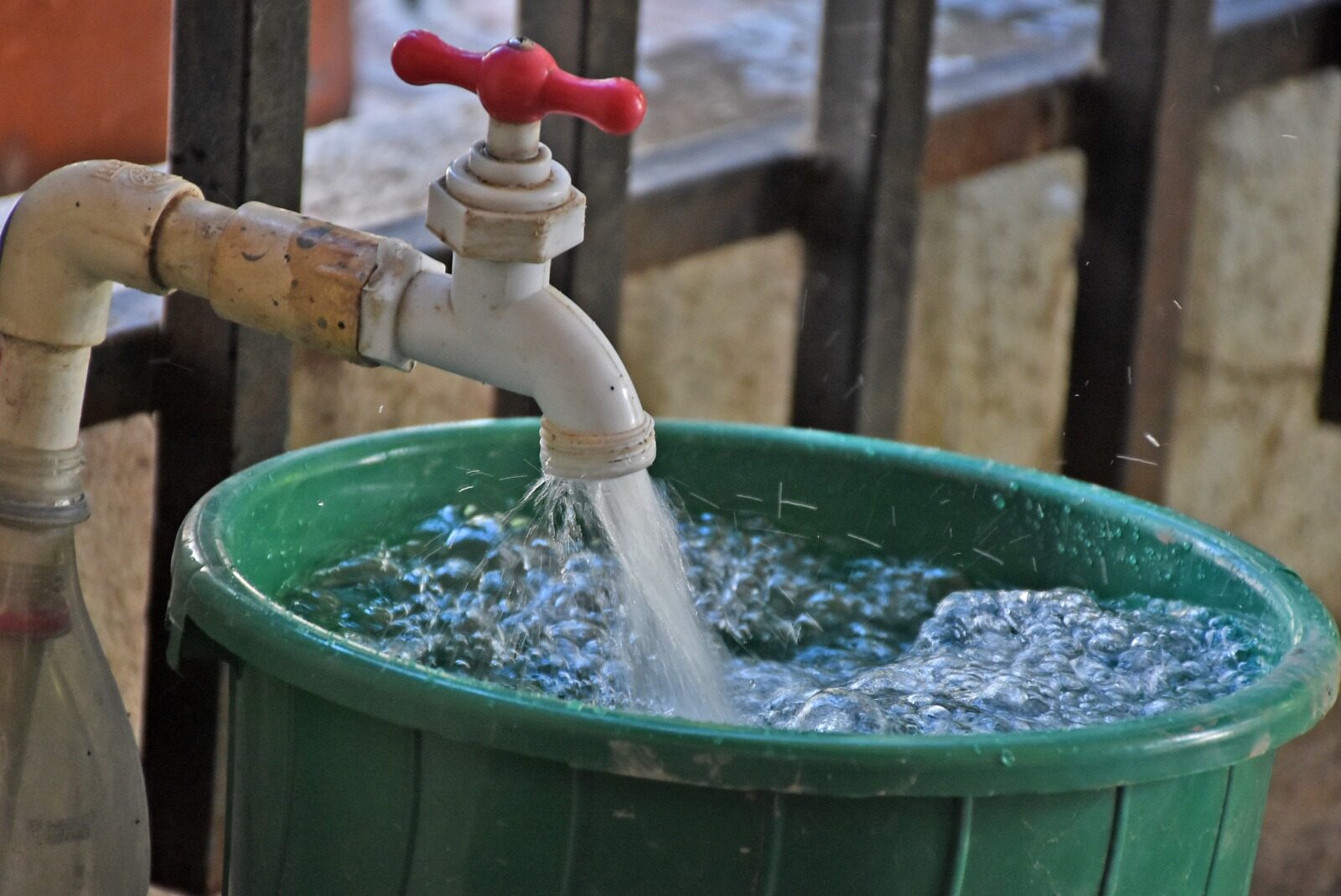 Emdupar recomienda almacenar agua en Valledupar